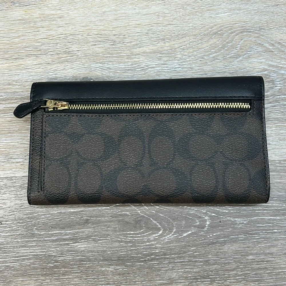 9388 Coach signature wallet - Picture 2 of 8